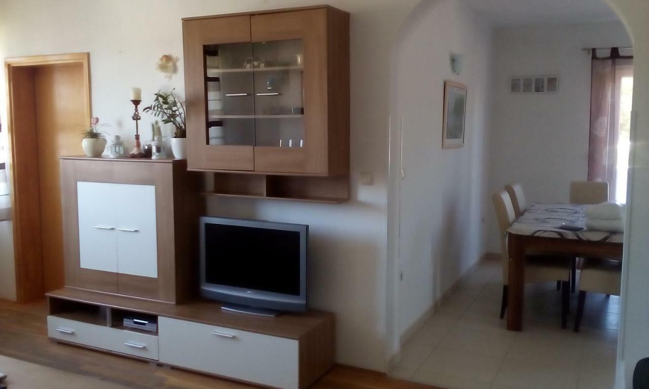 Apartmani Ana I Predrag Lopar Buitenkant foto